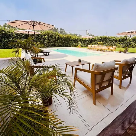 Ria Lounge House Βίλα