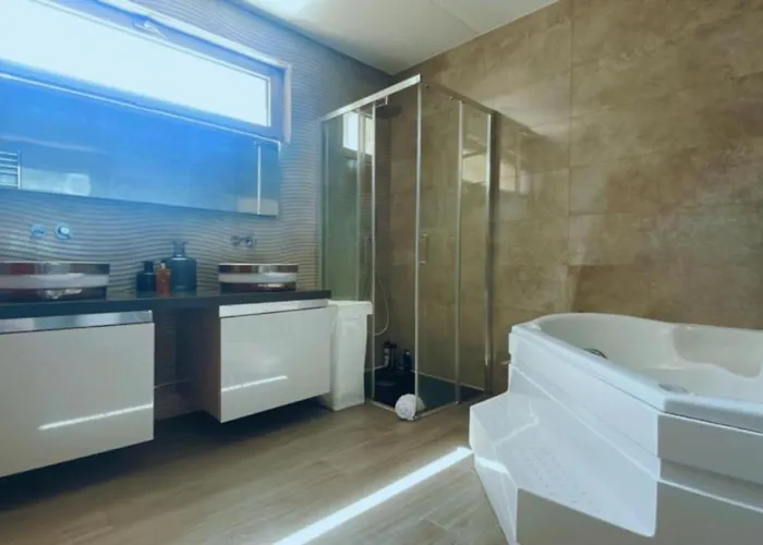 Ria Lounge House Βίλα